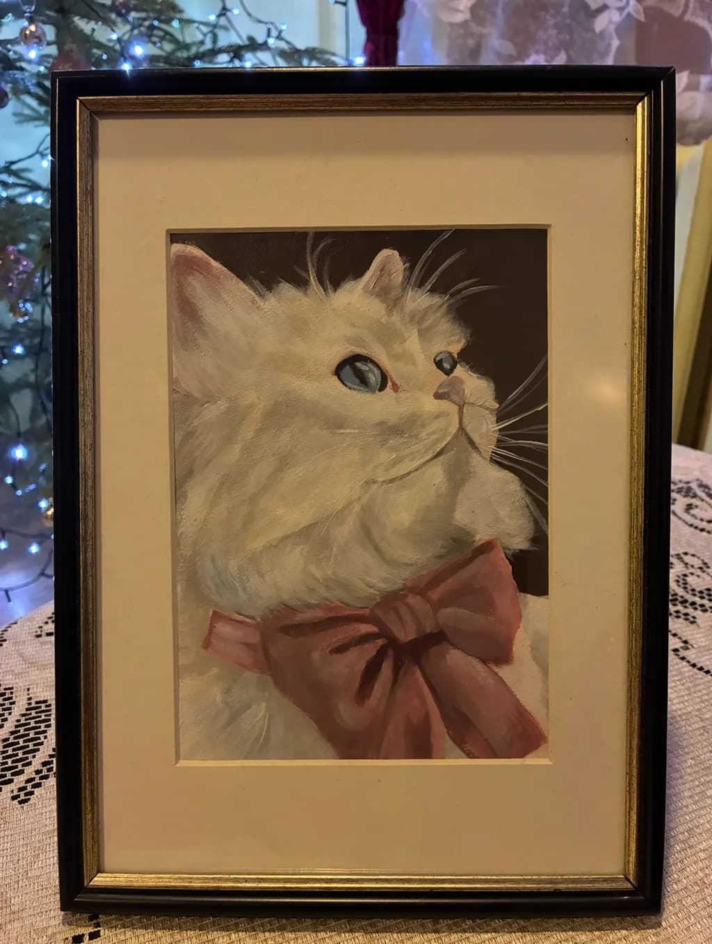 Regal Gaze