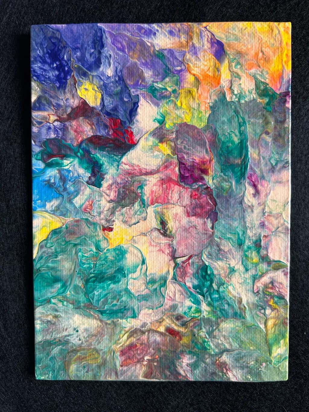 Chromatic Currents