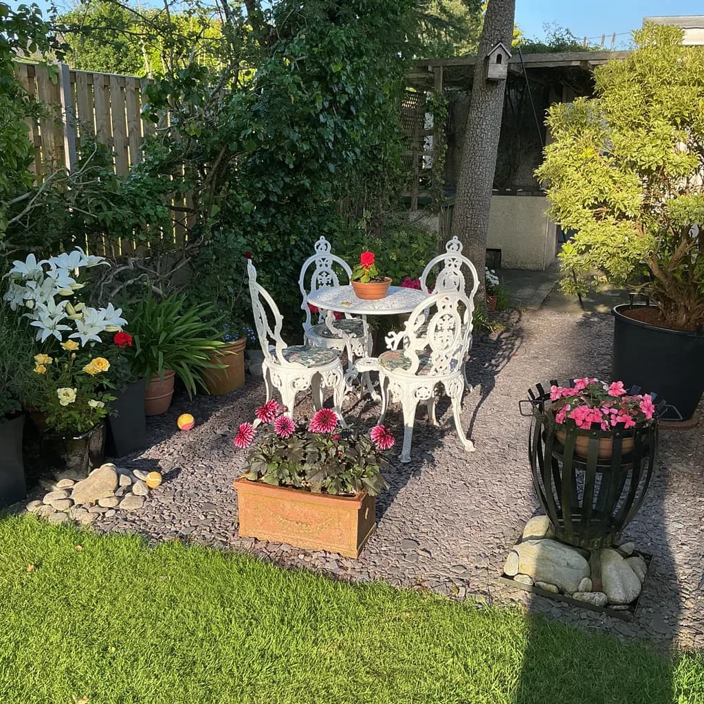 Garden Tea Nook