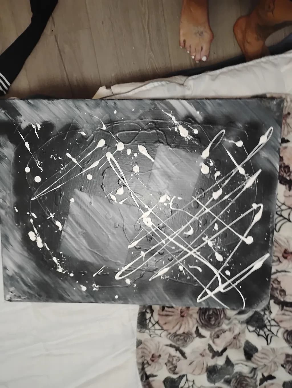 Monochrome Chaos