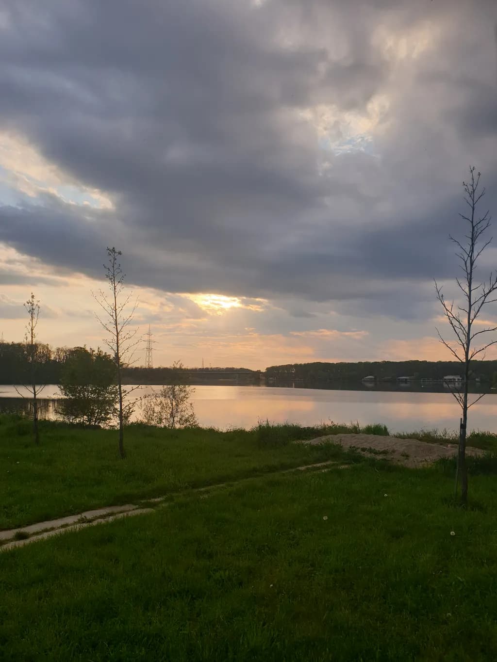 Quiet Lakeside Dusk