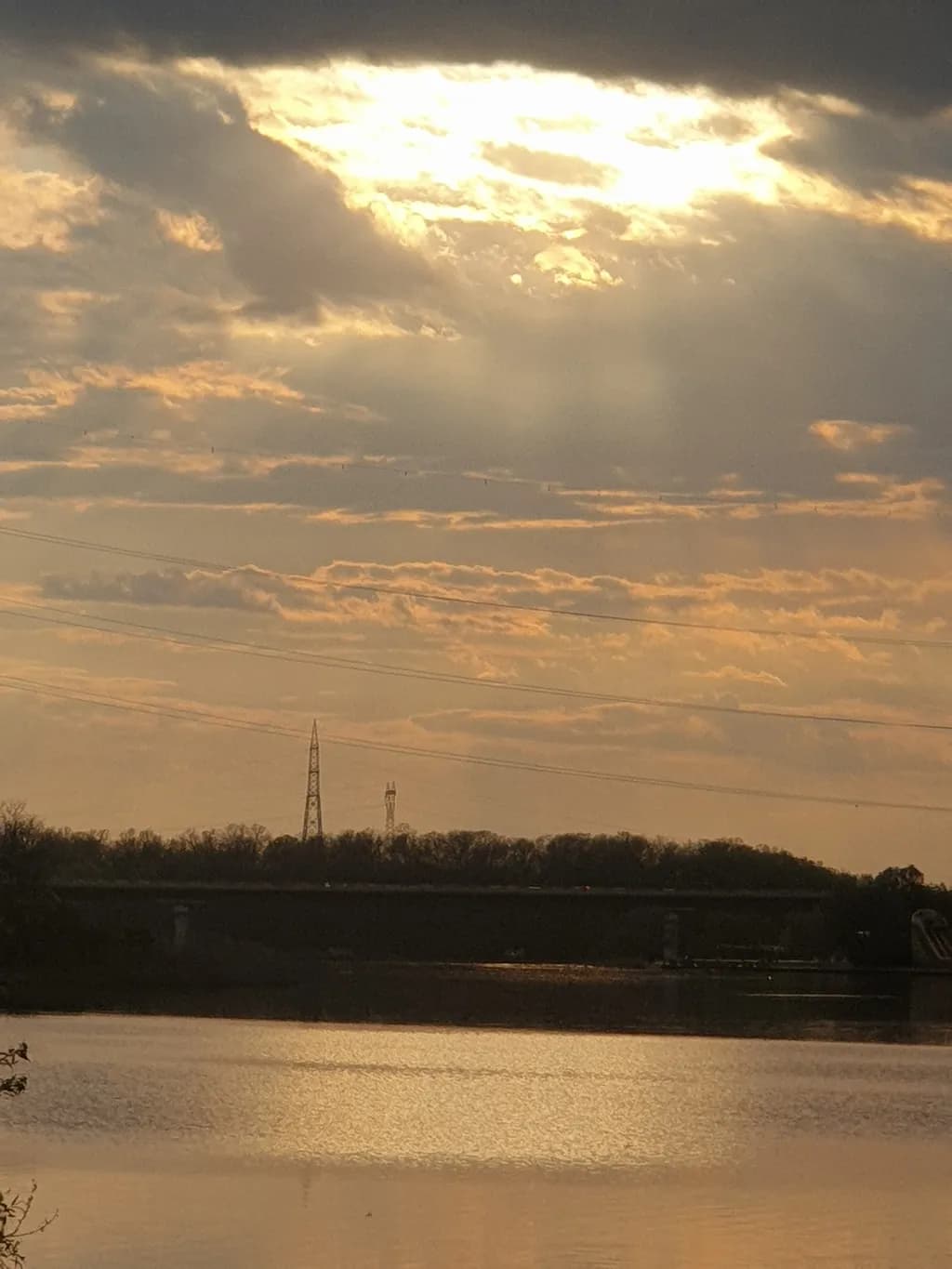 Golden Horizon