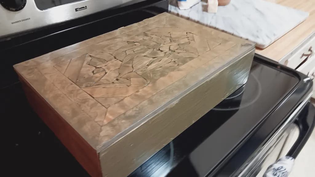 Geometric Elegance Box