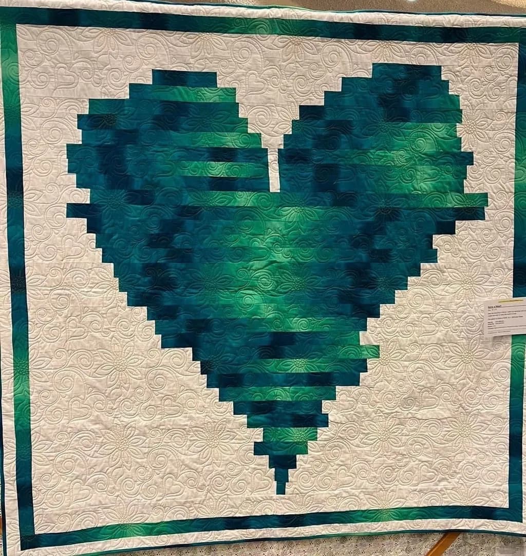 Pixelated Heart Quilt