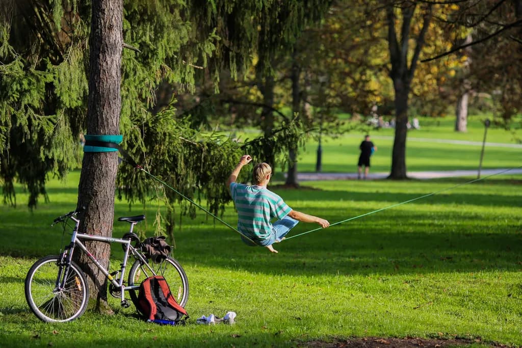 Park Slackline Balance