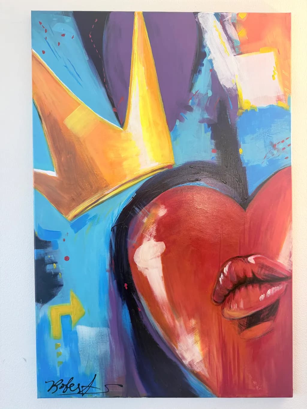 Crowned Heart Kiss