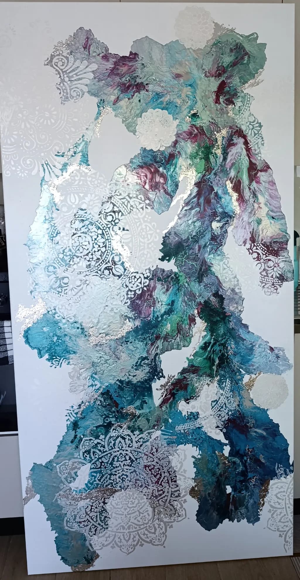 Mosaic Currents