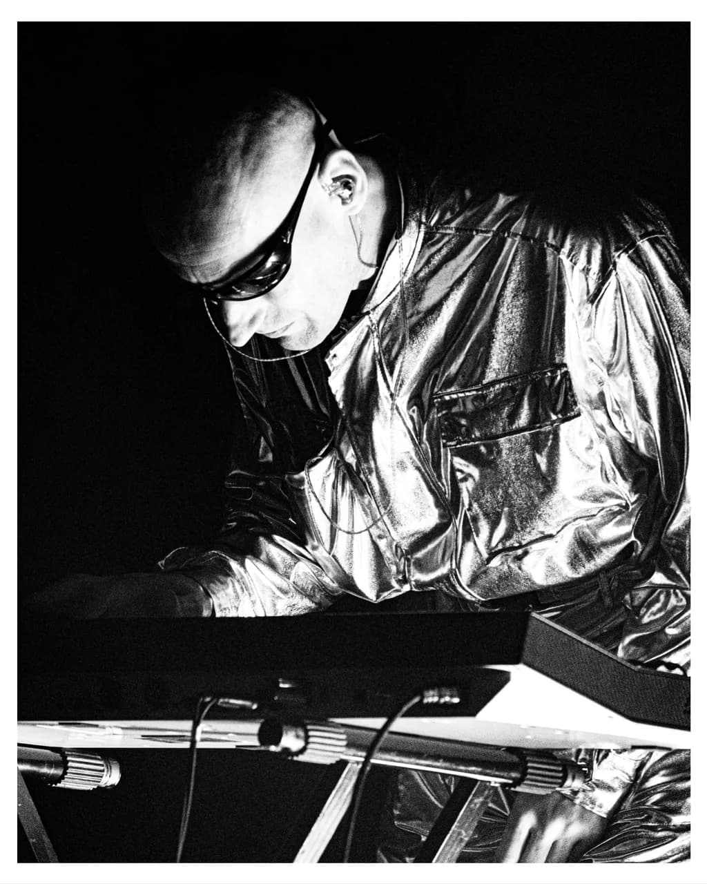 Silver Synth Performer