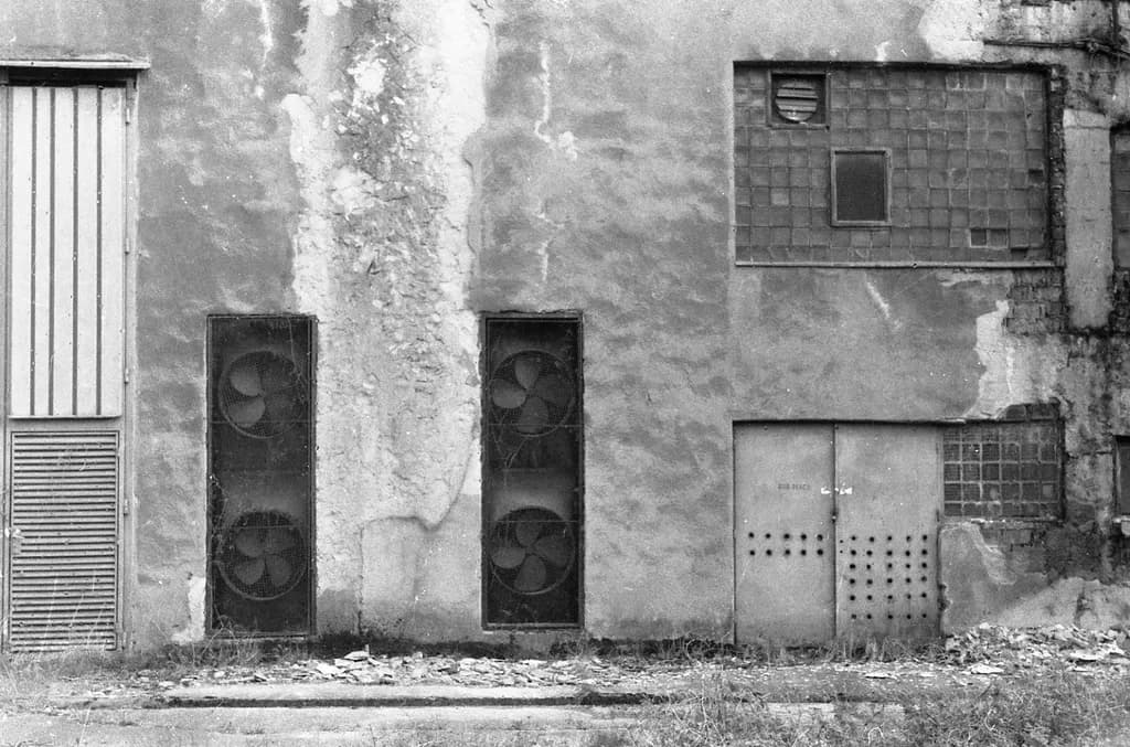 Urban Decay Facade