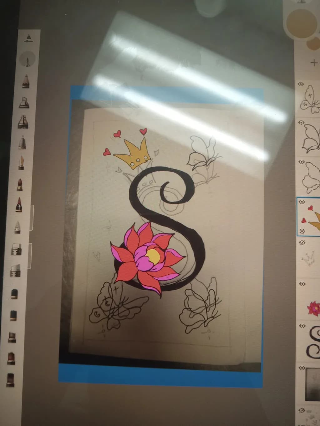 Crowned S Blossom