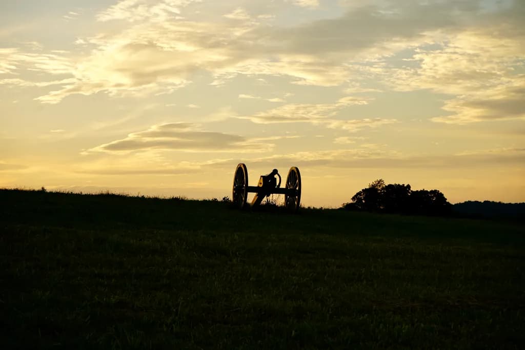 Twilight Cannon Silhouette