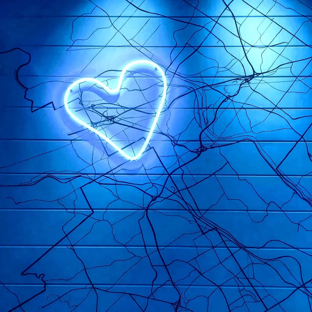 Neon Heart Grid