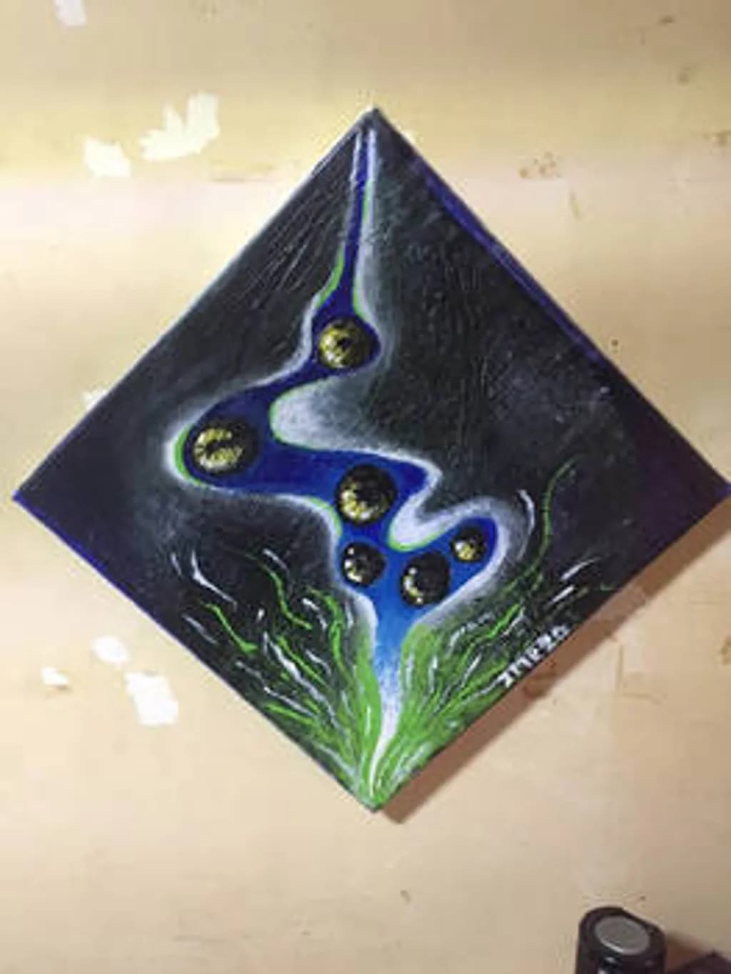 Flowing Orbs