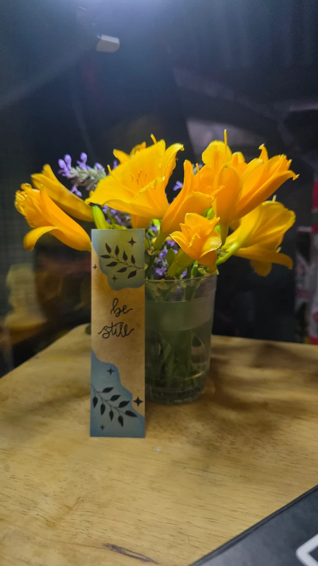 Still Flowers Arrangement