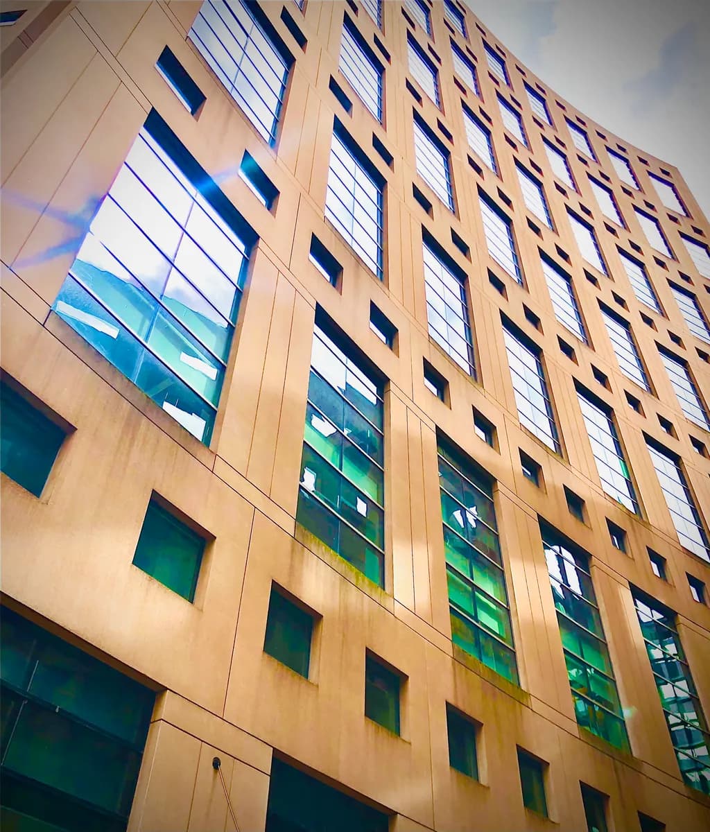 Curved Facade