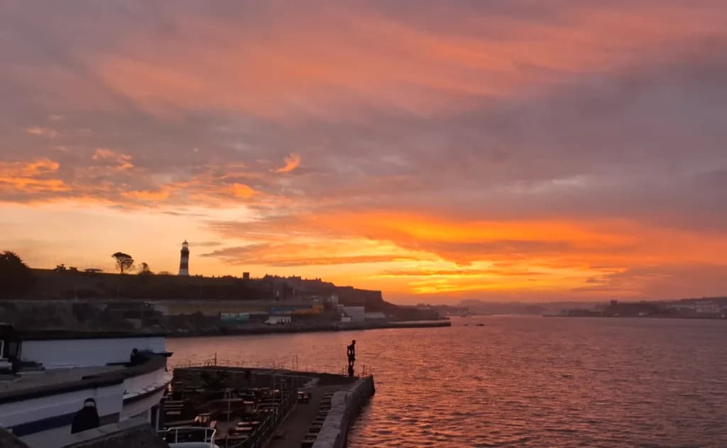 Inbound Harbor Sunset