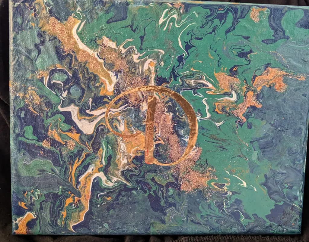 Inbound Abstract Swirl