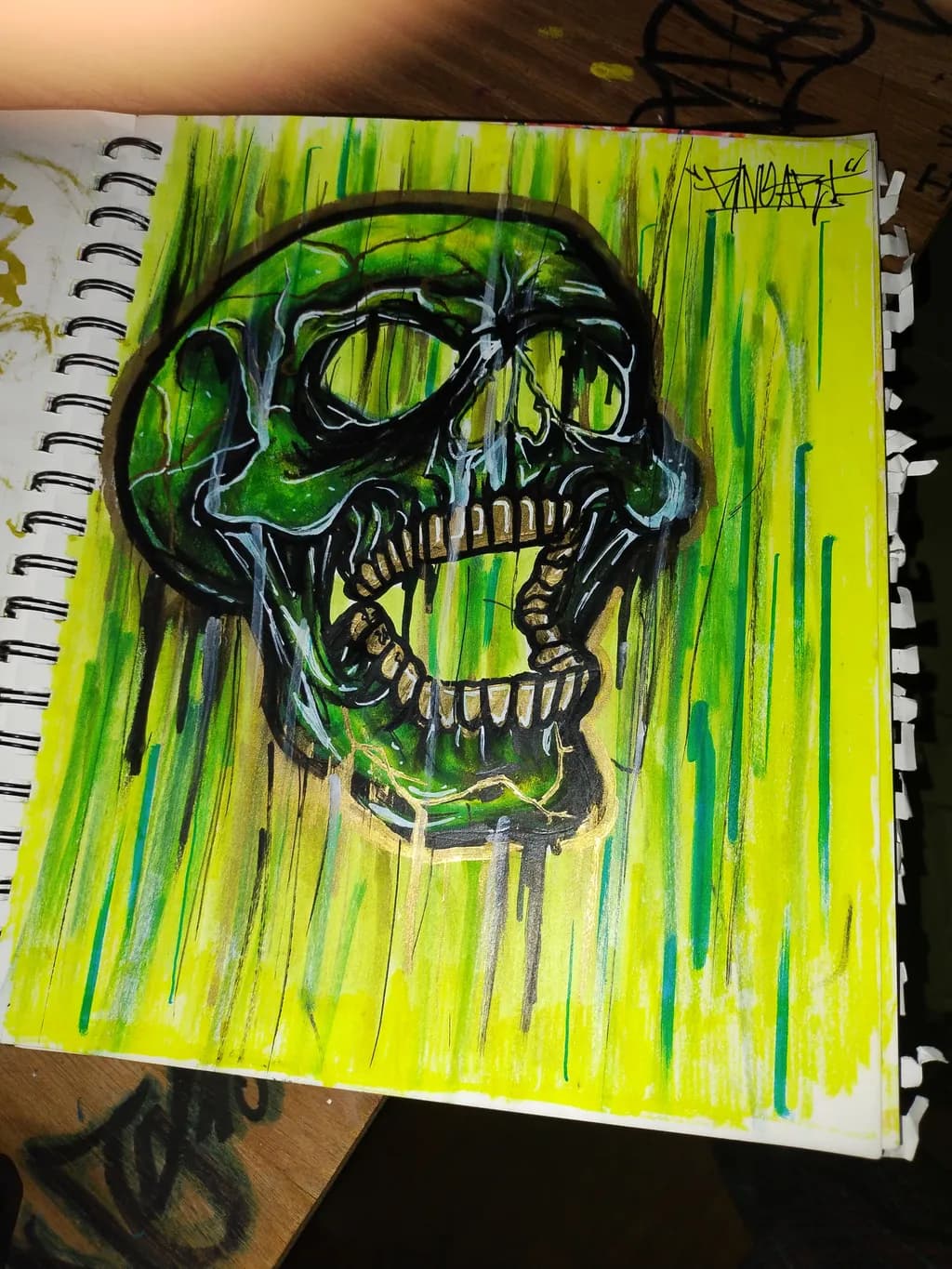 Green Skull Streaks