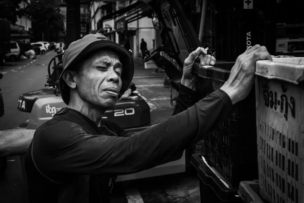 XE59502 Street Moment