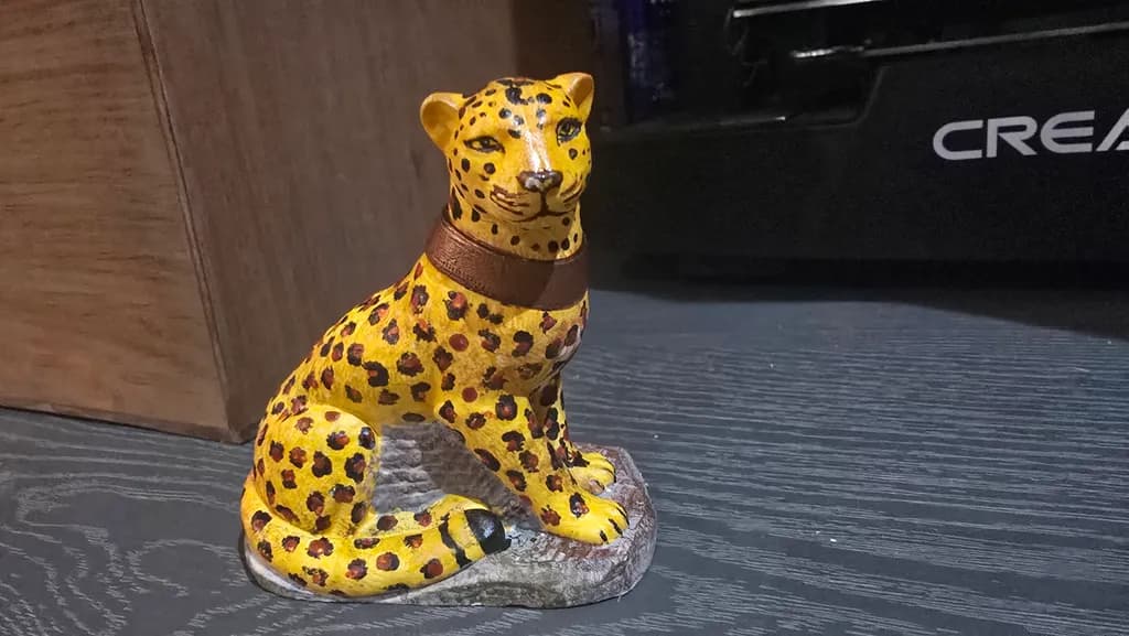 Leopard Figurine