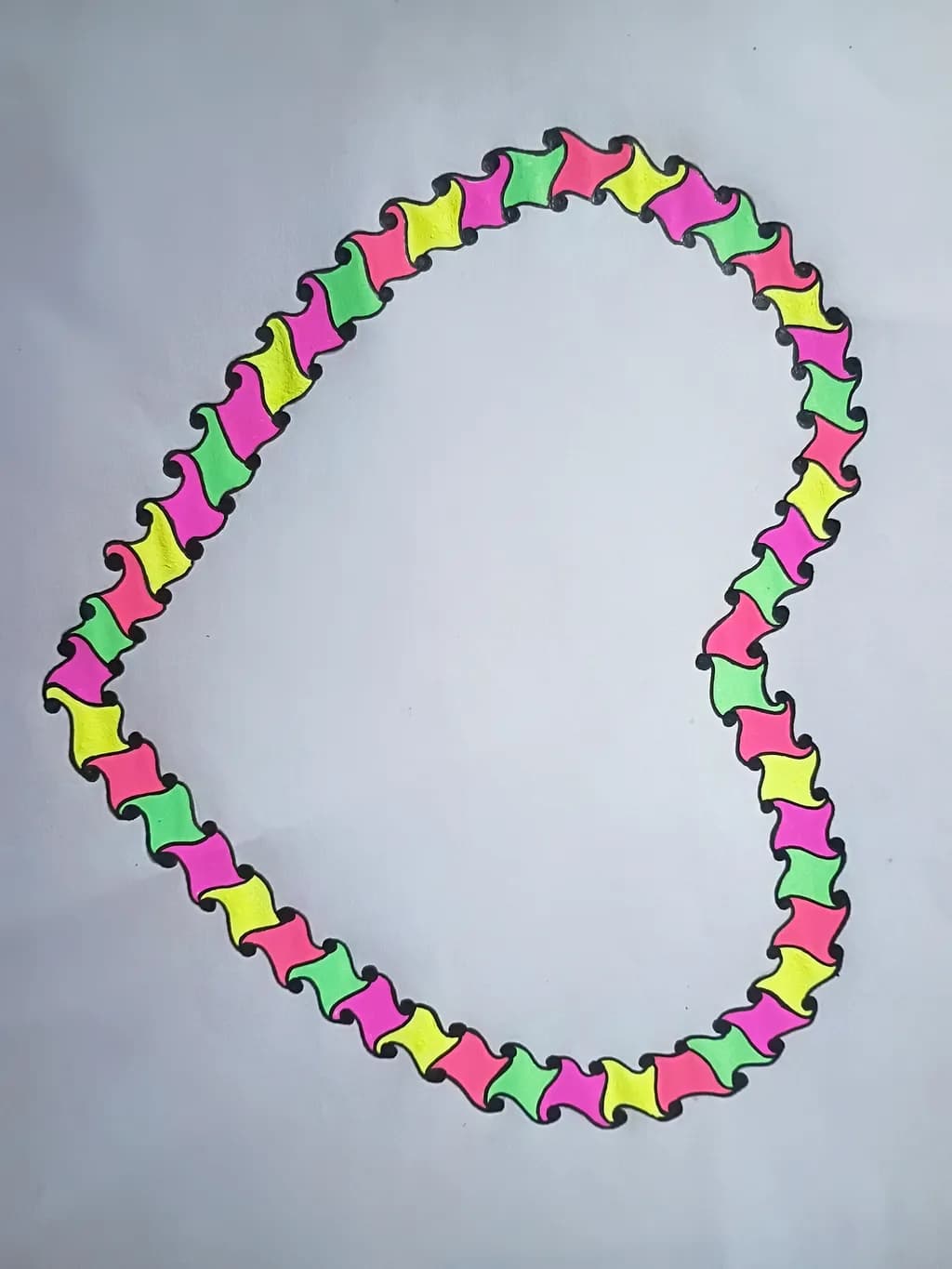 Colorful Chain Loop