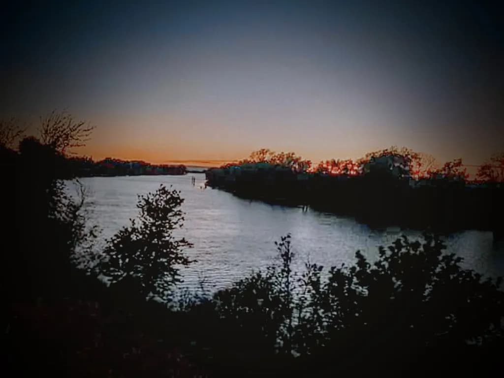 Inbound River Dusk