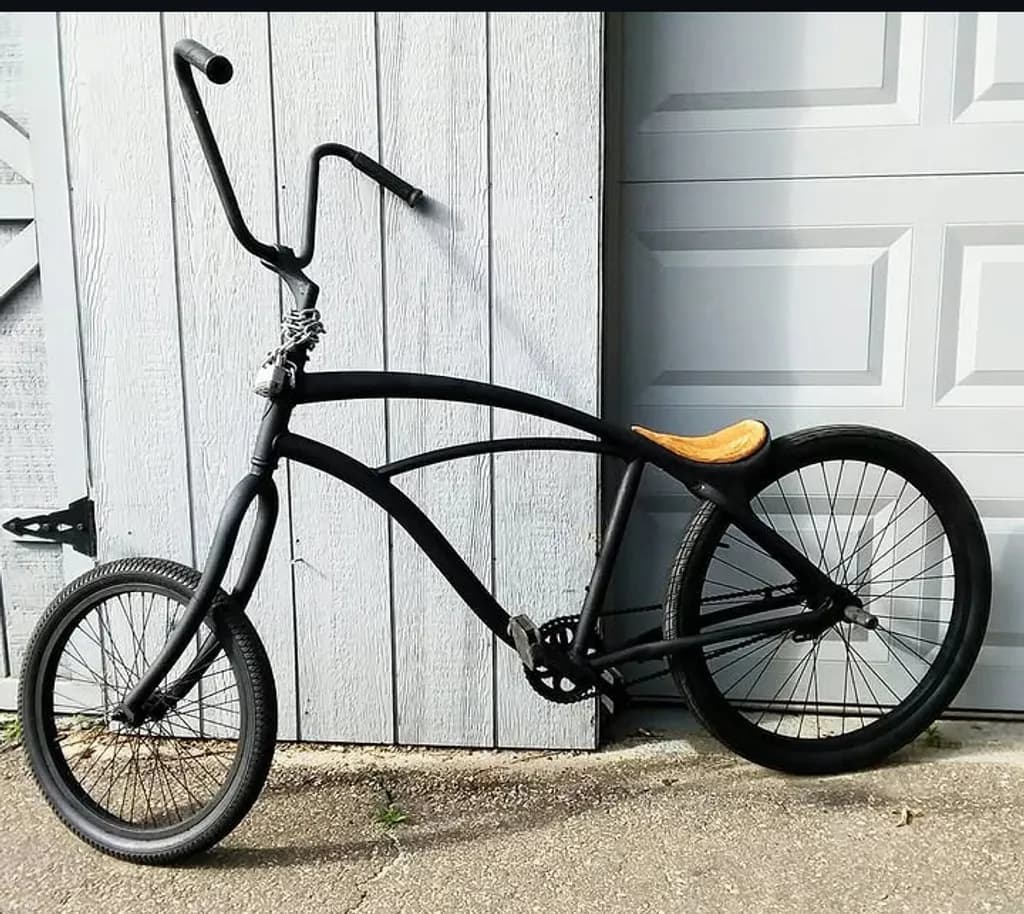 Custom Black Cruiser Bike