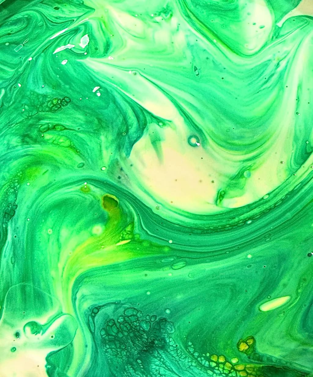 Green Fluid Dynamics