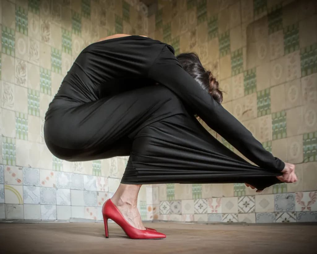 Red Heels Tension