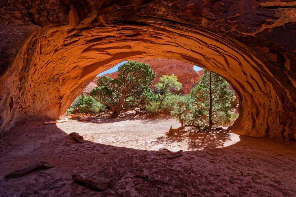 Desert Cave Arch