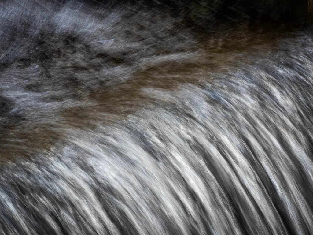 Falling Flow