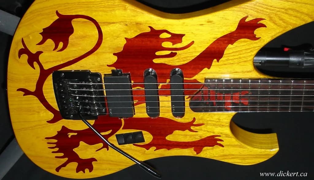 Scottish Lion Electric Guitar for Hunting Mclead