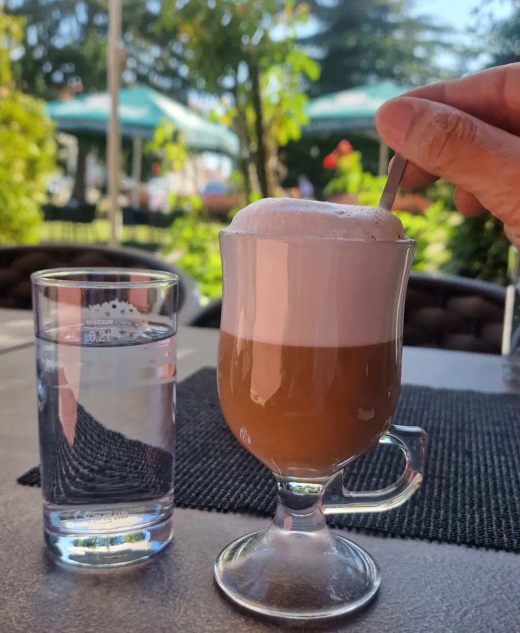 Foam-Topped Coffee Break