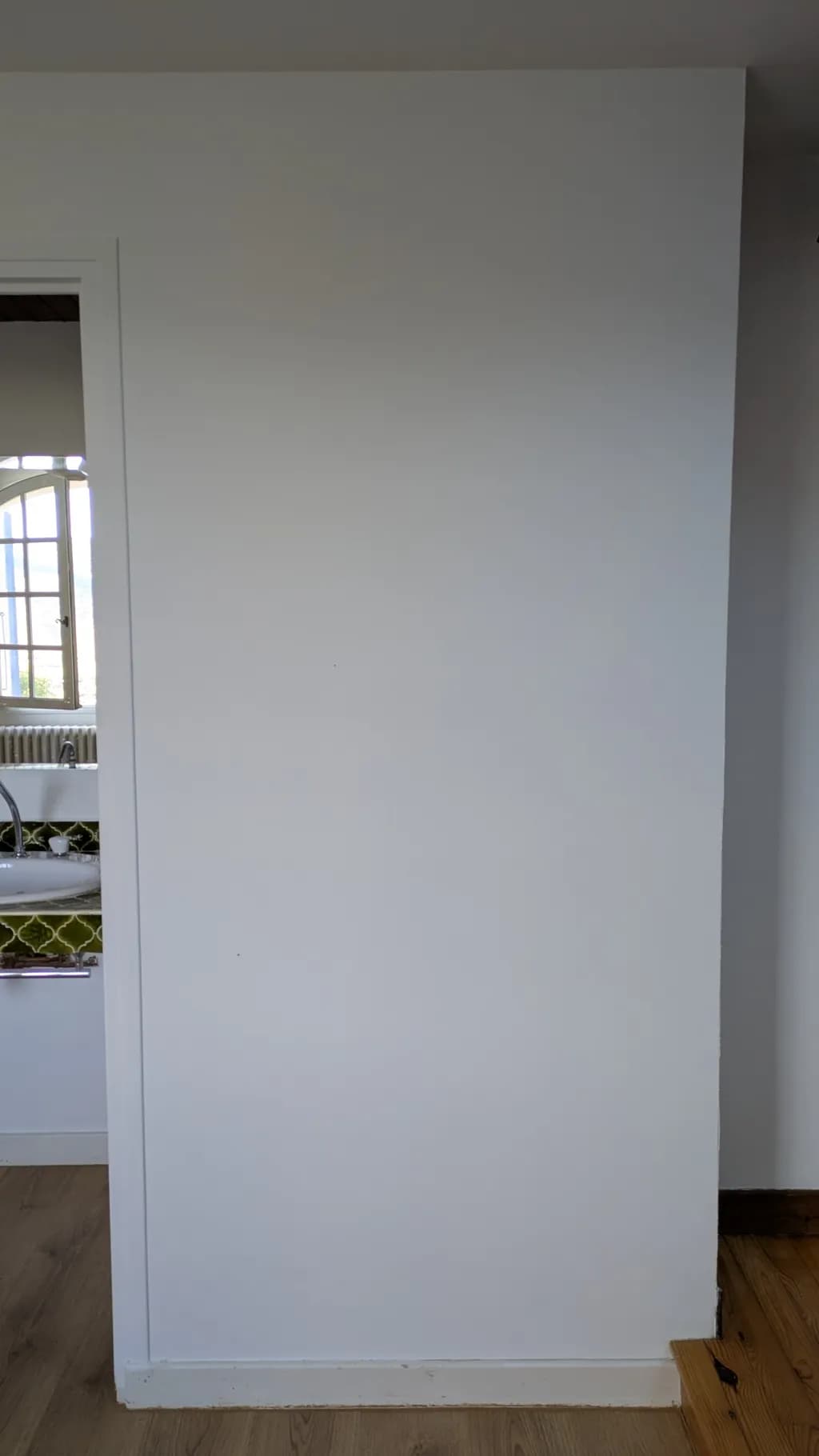 Blank Canvas alcove