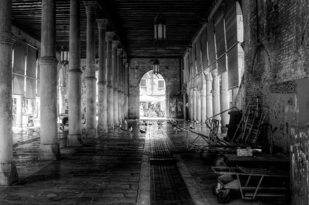 Marketway of Columns