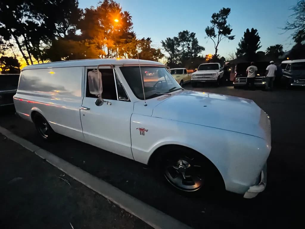 Sunset Vintage Van