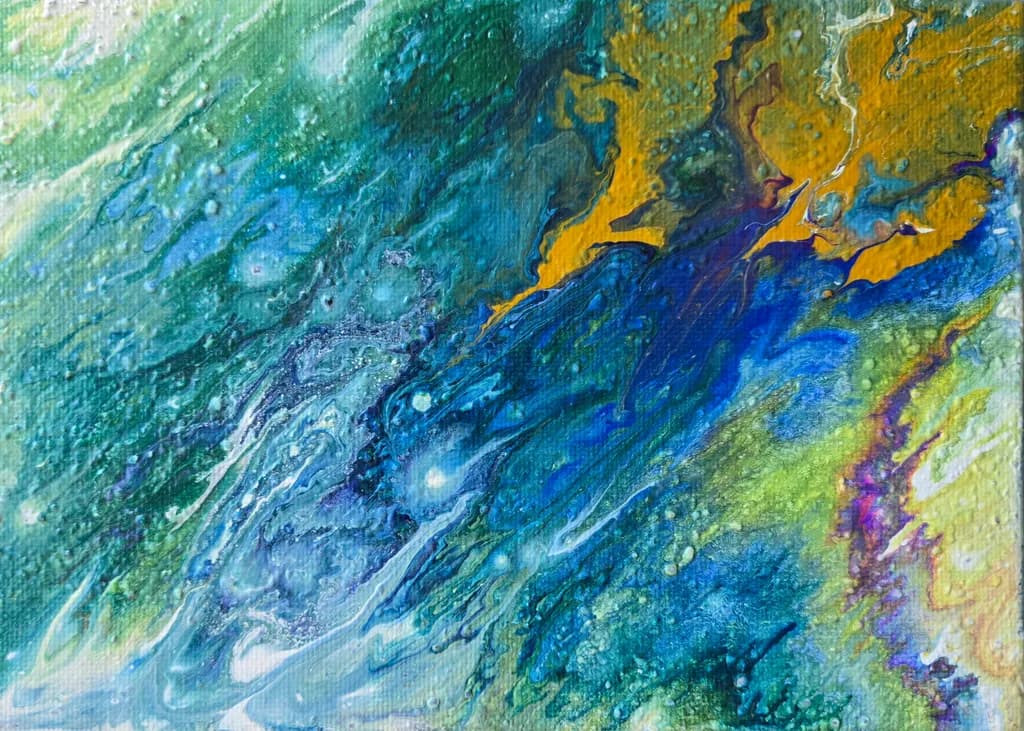 Turquoise Gold Currents