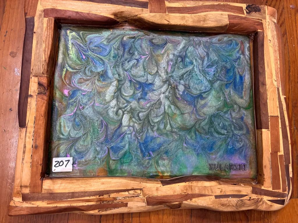 Blue-Green Marbled Currents