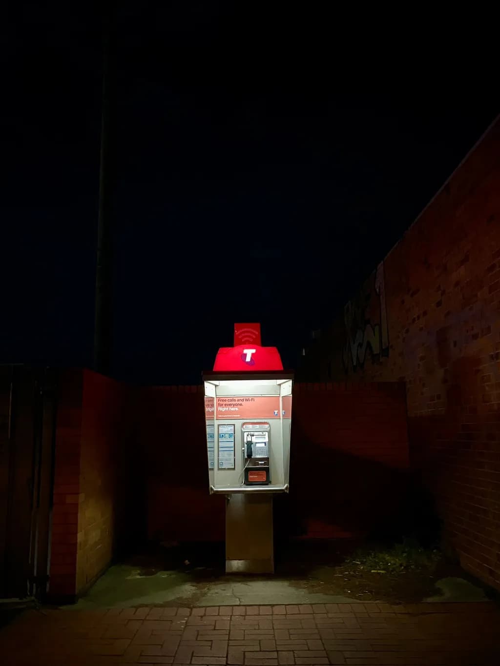 Midnight Payphone