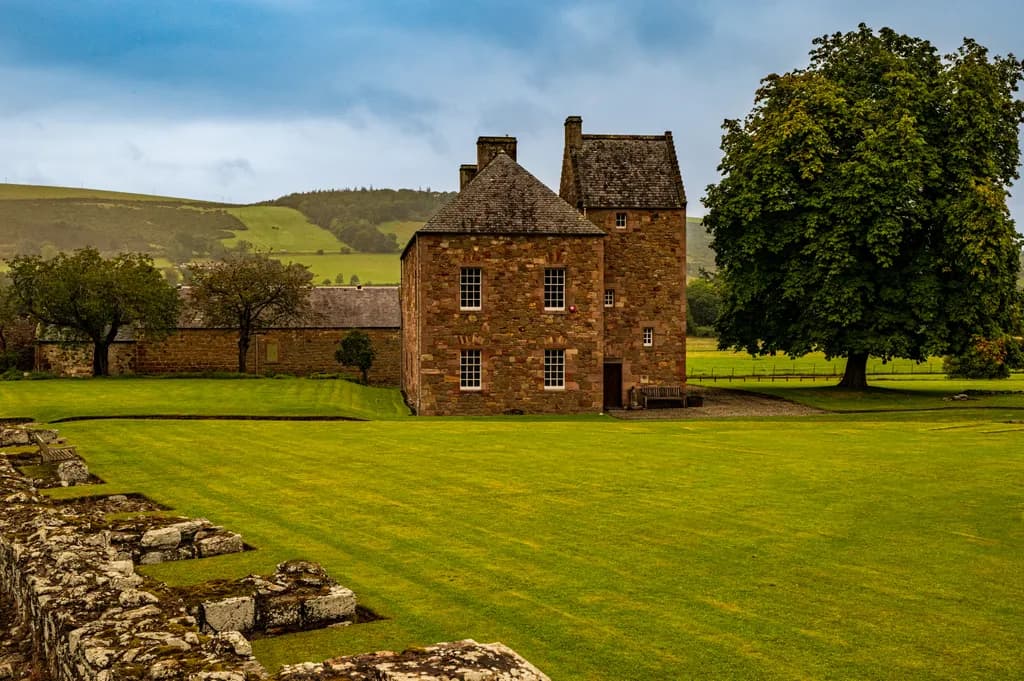 Whispers of History: A Tranquil Landscape Embracing Timeless Architecture