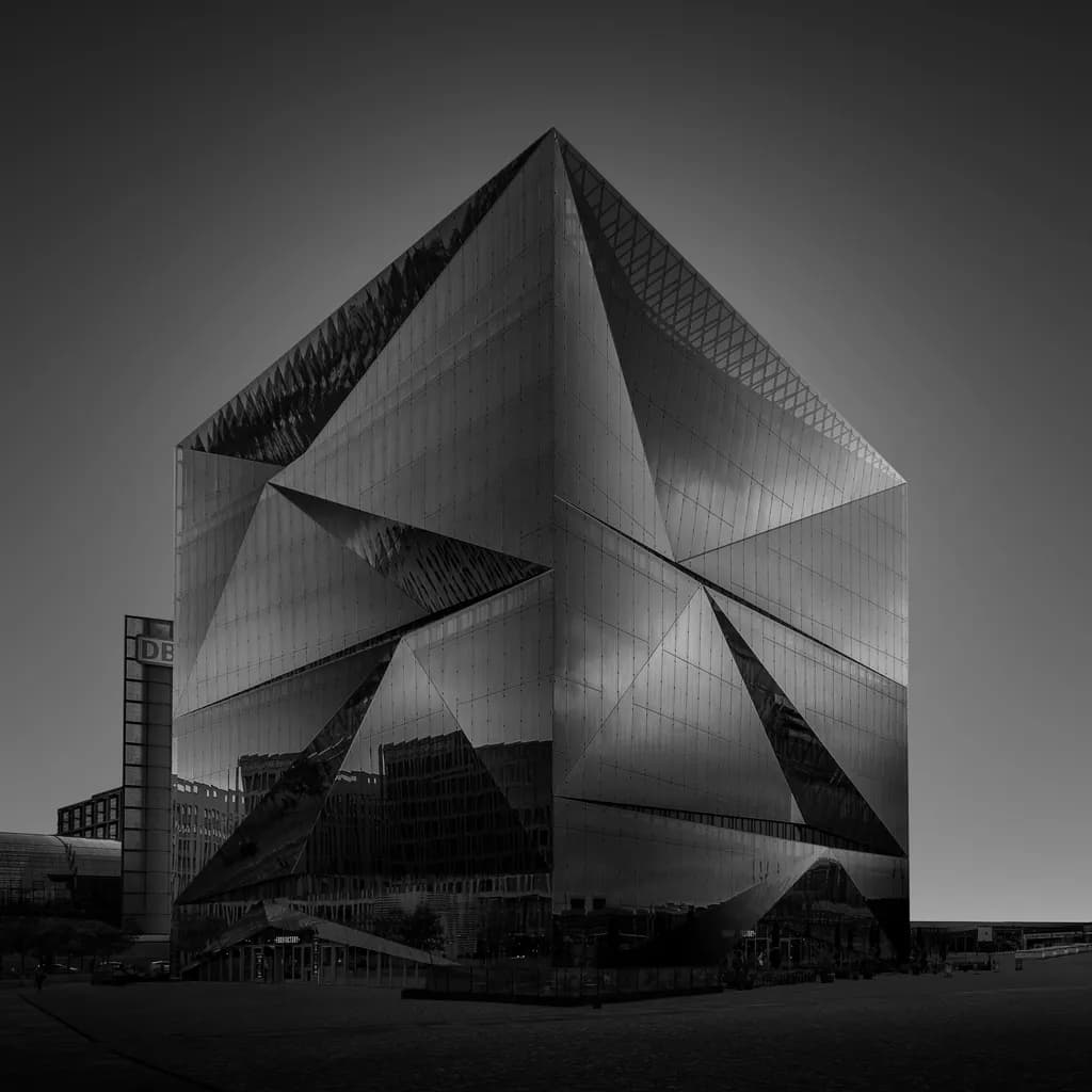 Post image 1