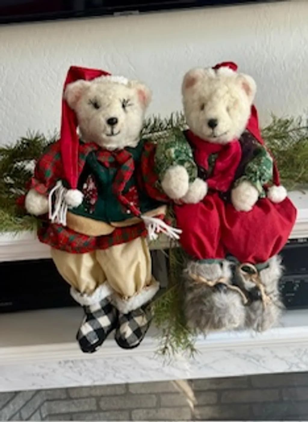 Holiday Hearth Bears