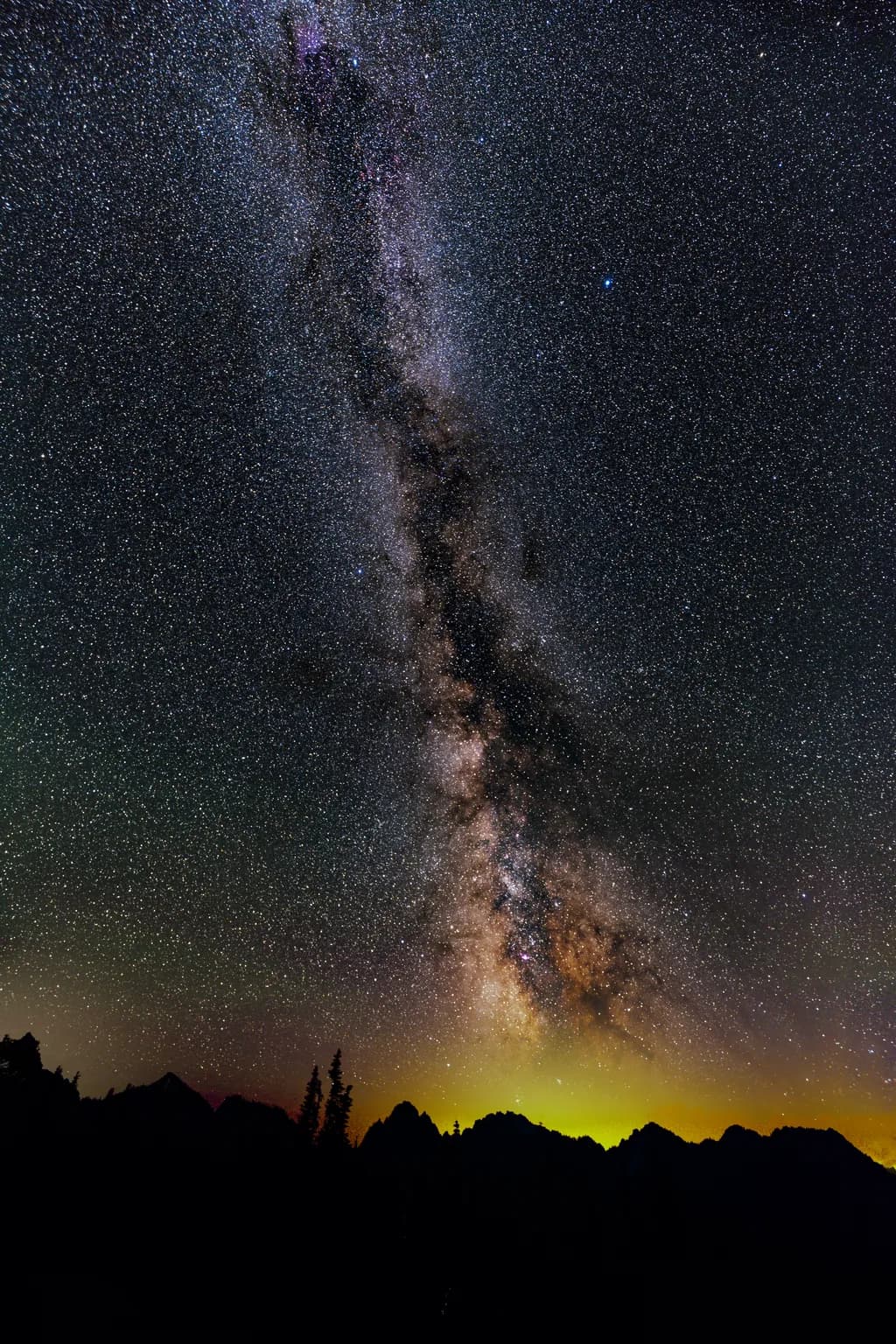 Milky Way Over the Tatoosh Range